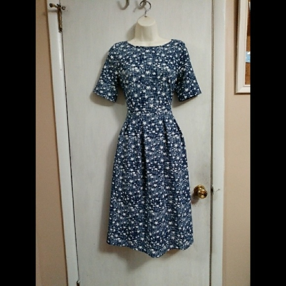VfEmage Dresses & Skirts - Starry fit & flare dress